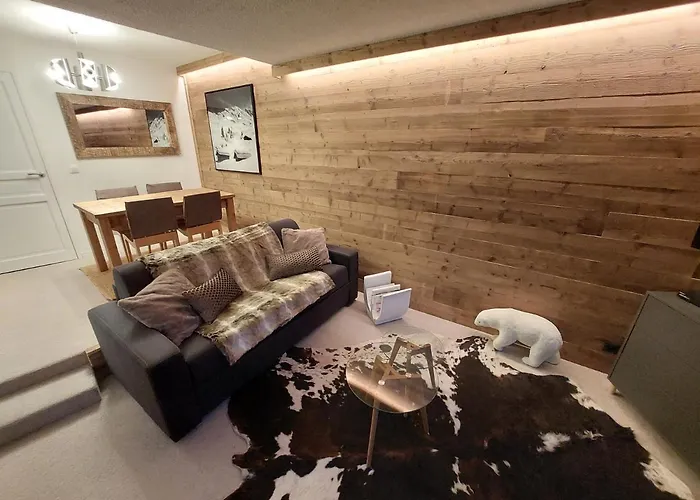 40M2 - Ski Aux Pieds - La Tania - Parking Couvert