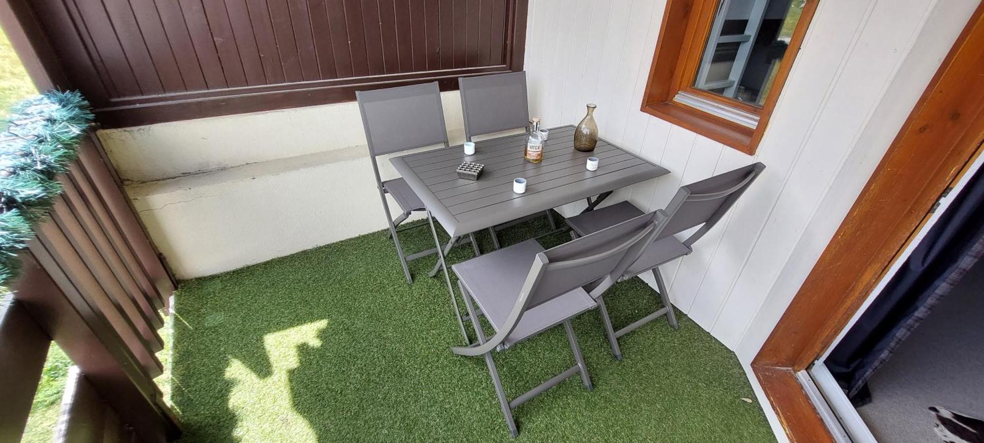 Apartment 40m2 - Aux Pieds - - Parking Couvert